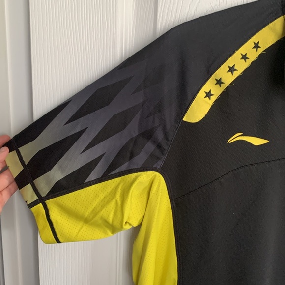 Li-Ning Badminton Athletic Tee - Picture 2 of 7